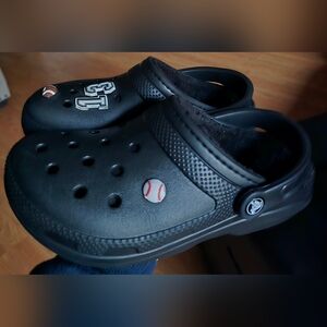 Unisex sz 5 Men's/7 Women's CROCS CLASSIC LINED Comfort Black Clogs